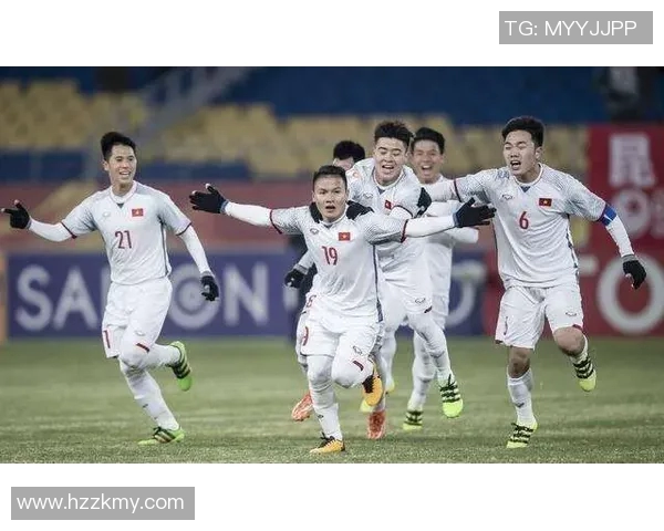 中国足球左脚球星崛起之路：从青训到国家队的辉煌历程